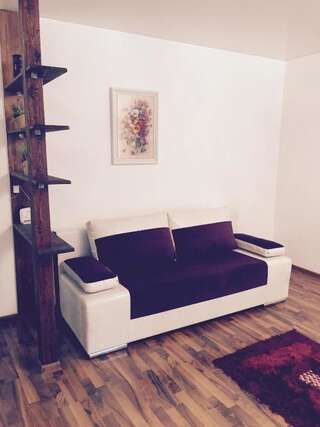 Апартаменты Apartment A&V Kolasa Минск Апартаменты-20